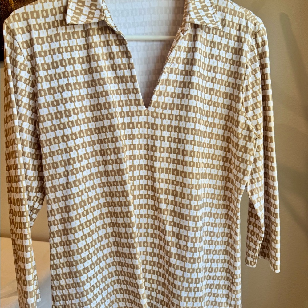 J. McLaughlin Cream and Tan Geometric Collared Blouse